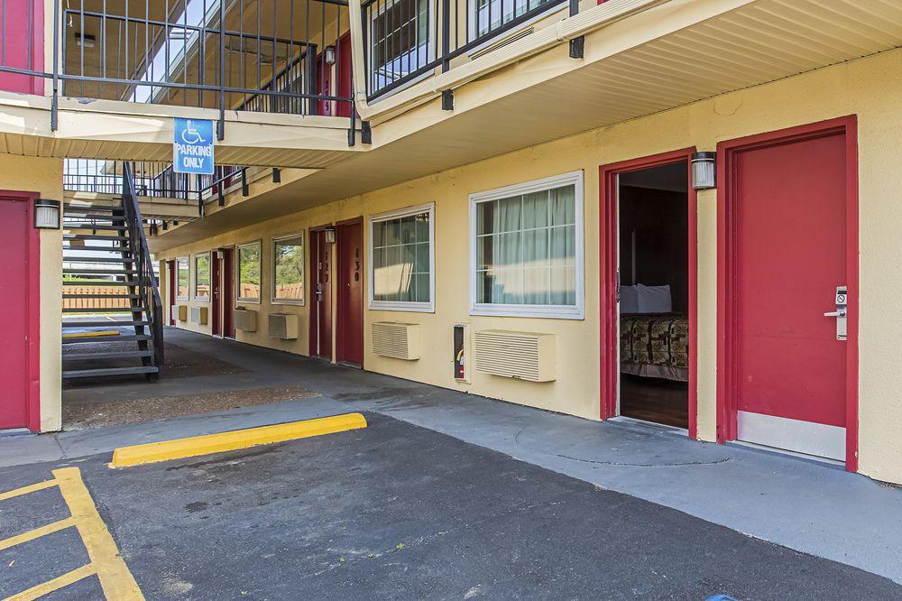 Rodeway Inn Nashville Airport South Exterior photo