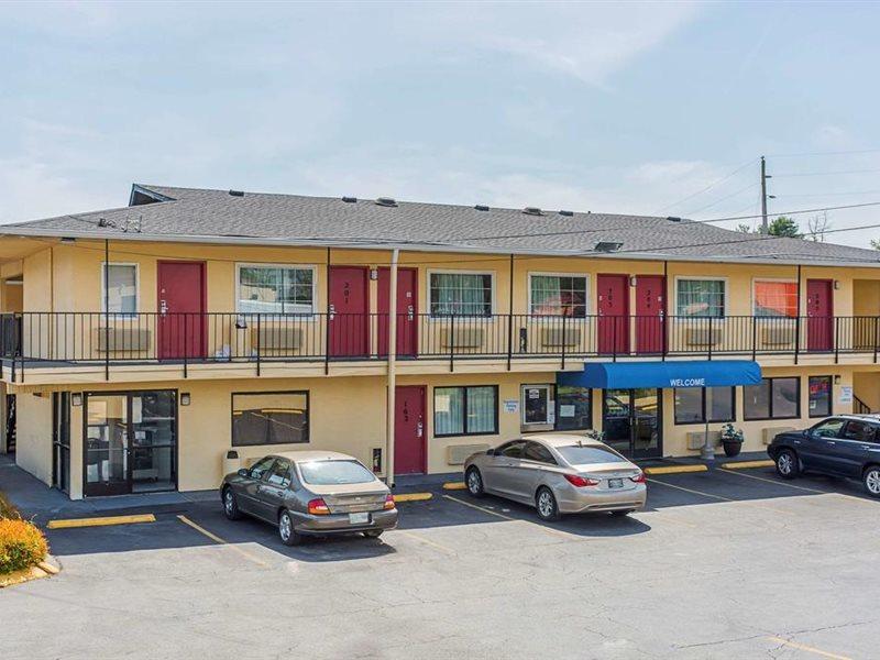 Rodeway Inn Nashville Airport South Exterior photo