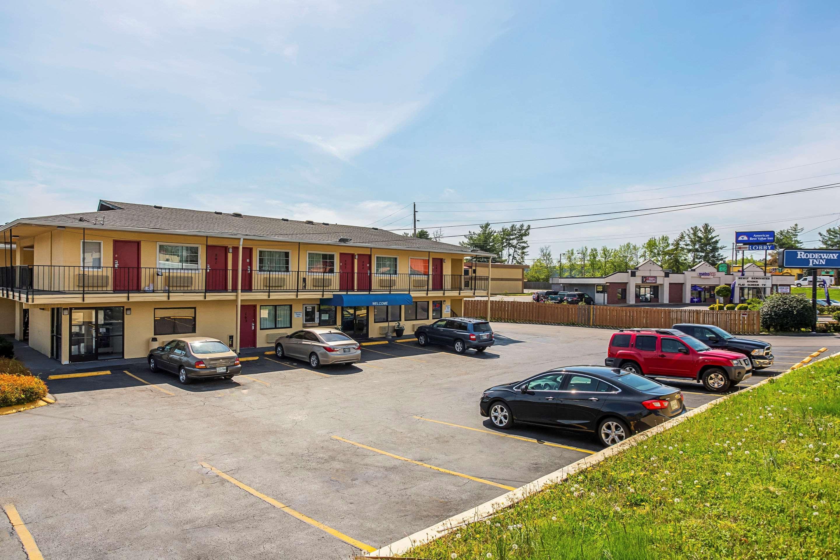 Rodeway Inn Nashville Airport South Exterior photo