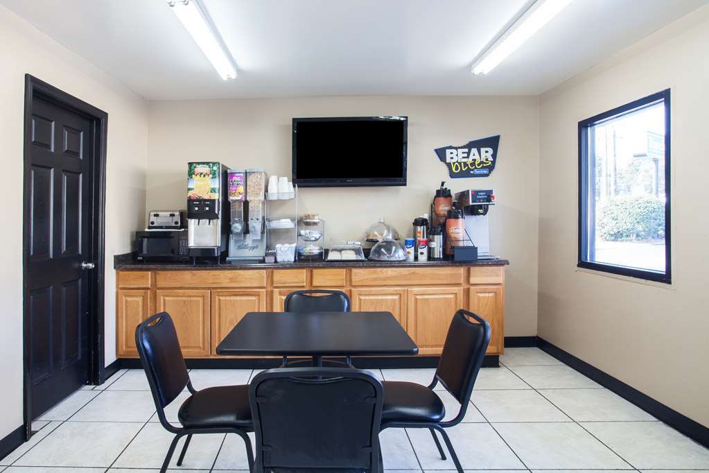Rodeway Inn Nashville Airport South Restaurant photo